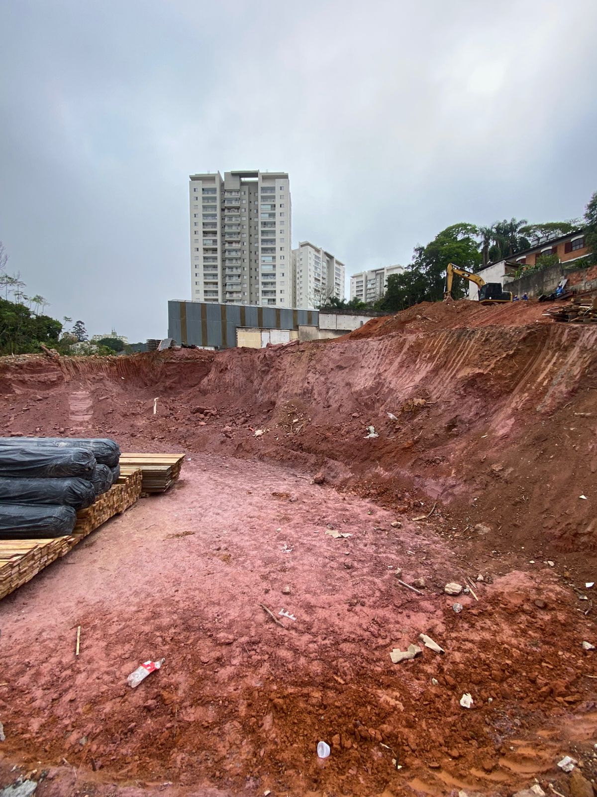 WhatsApp Image 2025-10-09 at 13.21.54 (2)