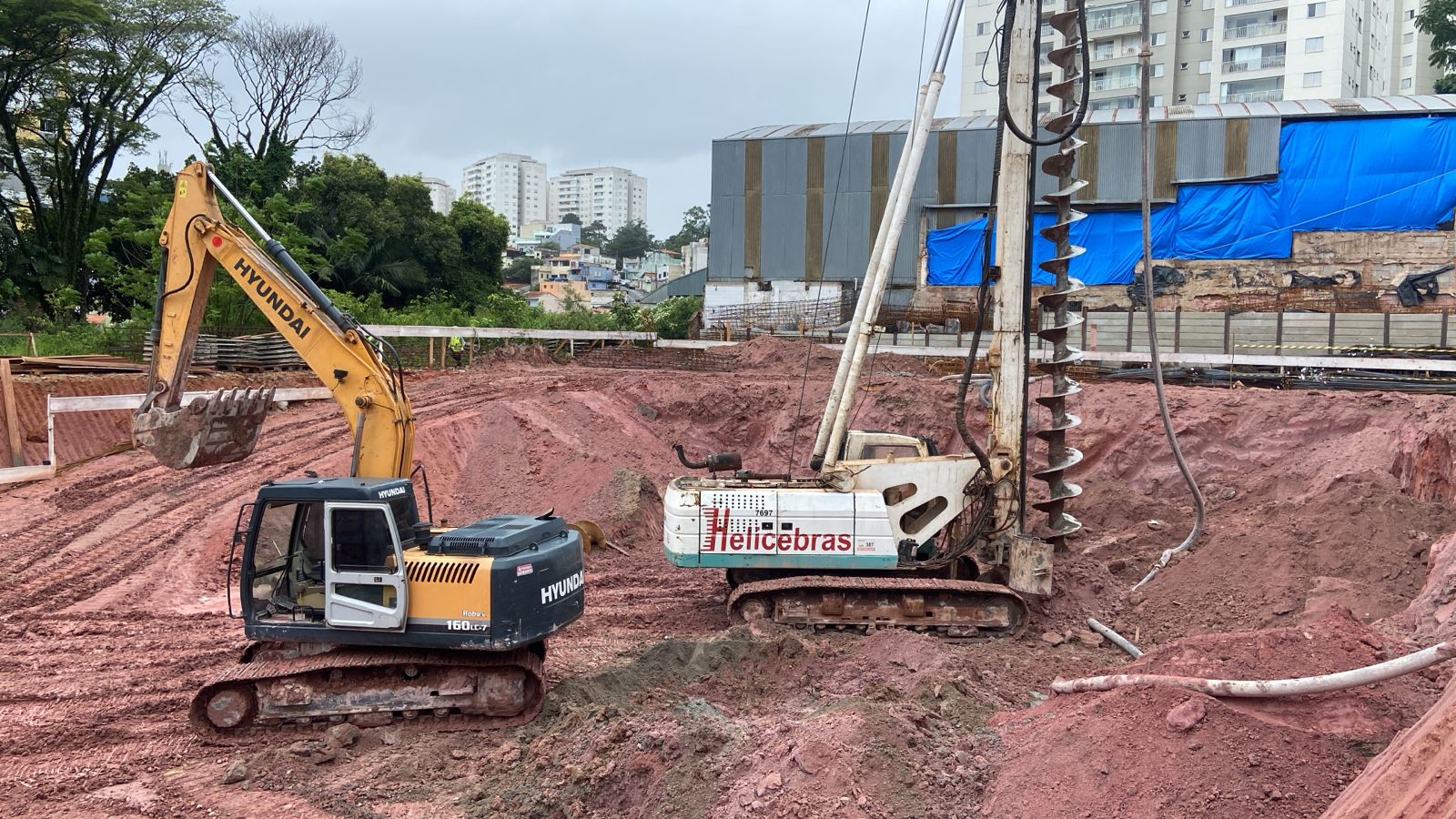 WhatsApp Image 2025-12-09 at 09.13.59